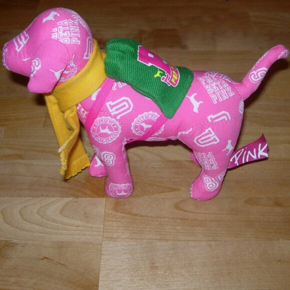 2007 VS PINK Preppy mini dog plush with backpack and scarf - Picture 1 of 3